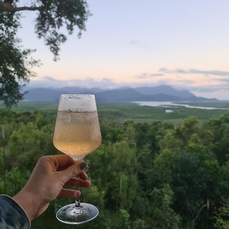 Aparthotel Vista Hinchinbrook à Cardwell Extérieur photo