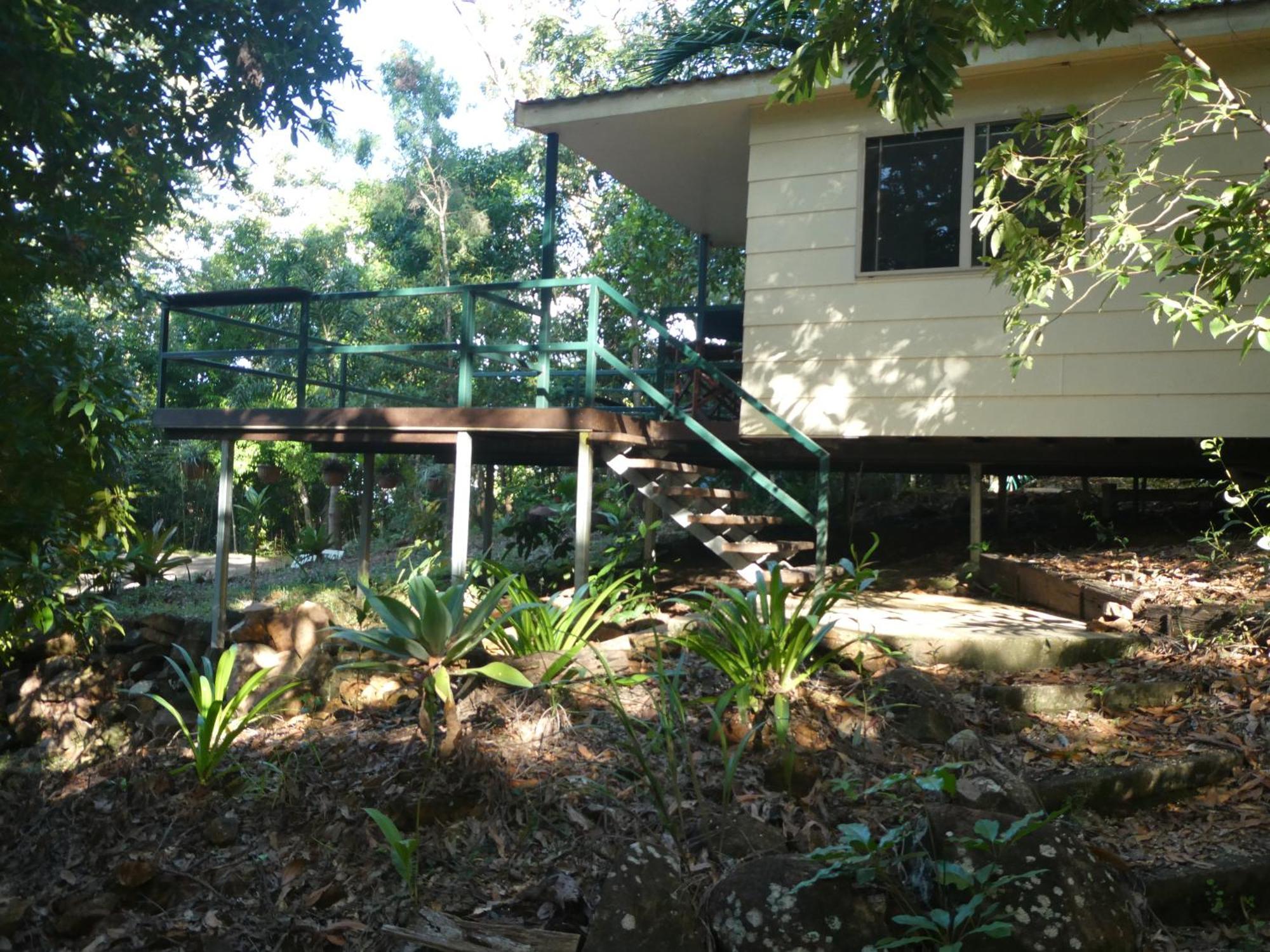 Aparthotel Vista Hinchinbrook à Cardwell Extérieur photo